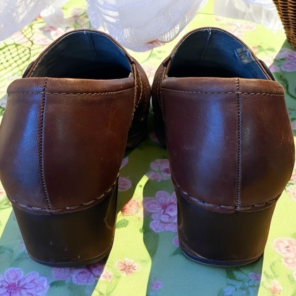 🌟 Sale Sanita Red Leather Clogs Shoes Size 39 - Picture 14 of 14